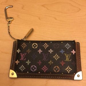 louis vuitton vintage pouch